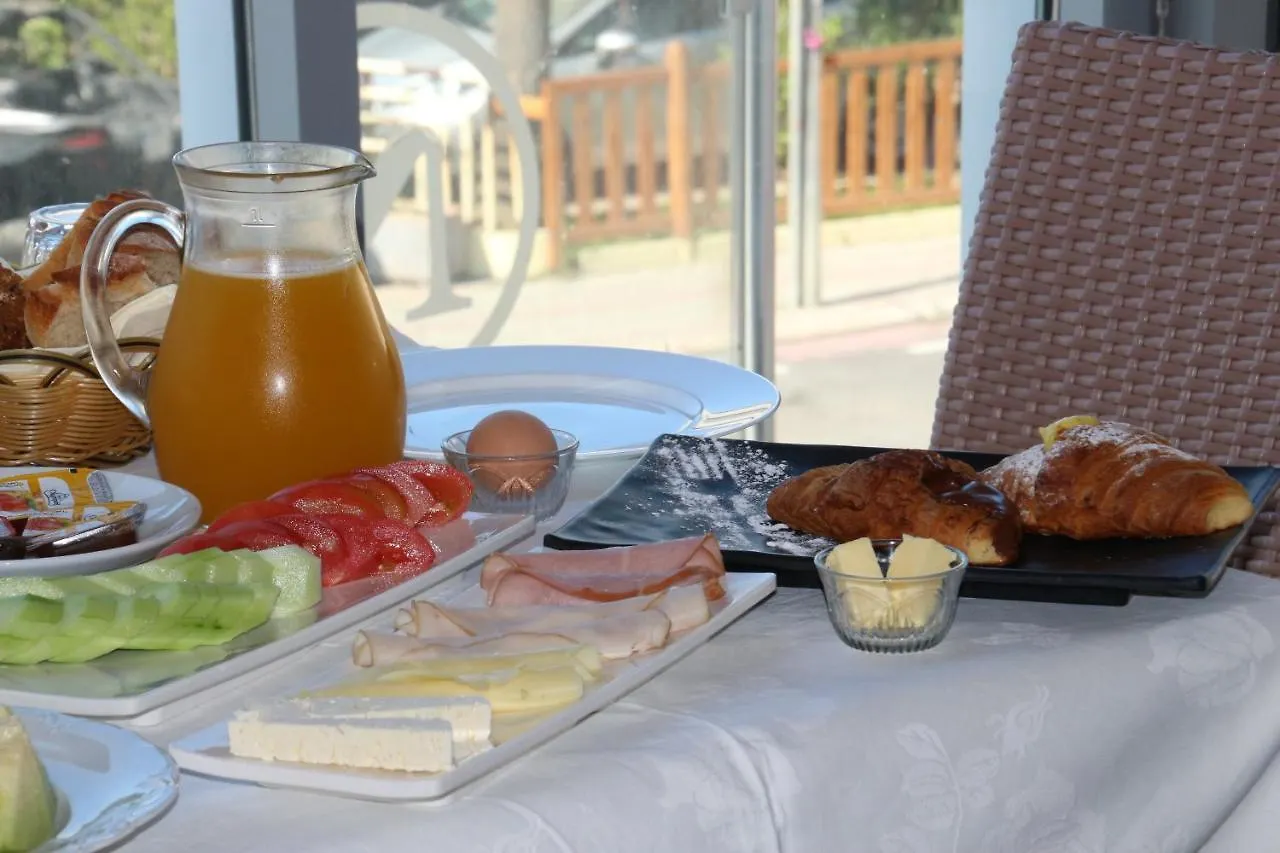 Hotel Nais Beach Durrës