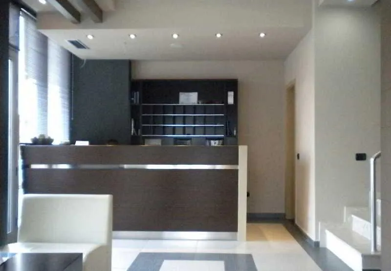 Hotel Nais Beach دراس
